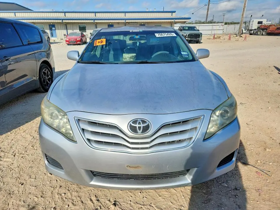 2010 TOYOTA CAMRY BASE  