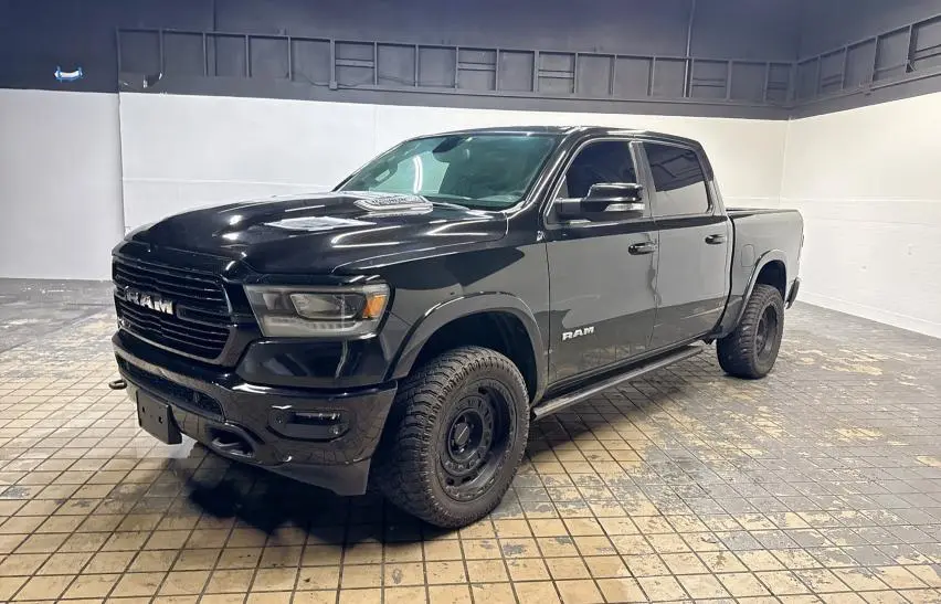 2019 RAM 1500 LARAMIE  