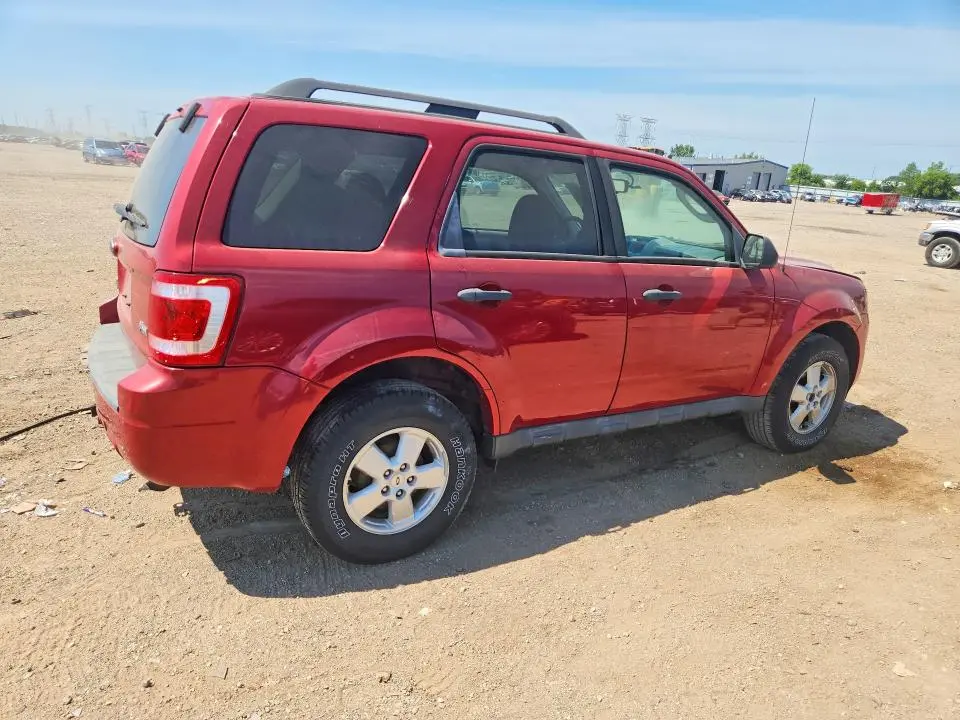 2010 FORD ESCAPE XLT  