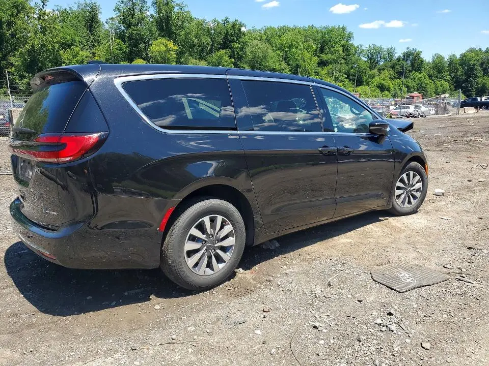 2025 CHRYSLER PACIFICA HYBRID SELECT  