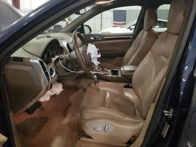 2014 PORSCHE CAYENNE   