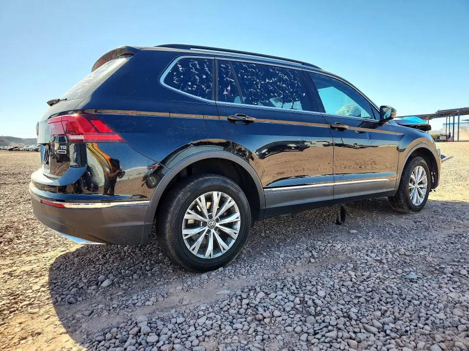 2018 VOLKSWAGEN TIGUAN SE  