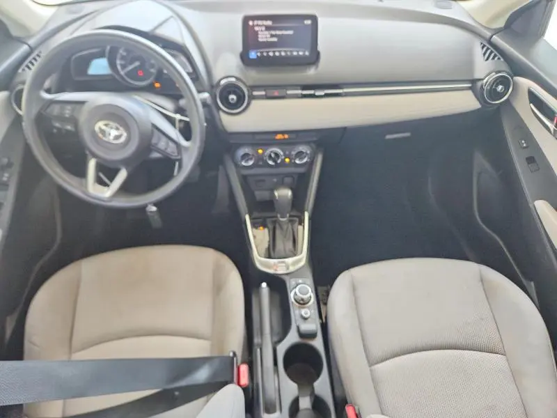 2020 TOYOTA YARIS LE  