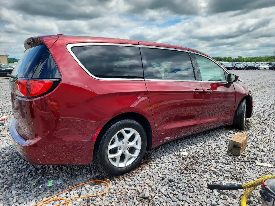 2017 CHRYSLER PACIFICA TOURING L  