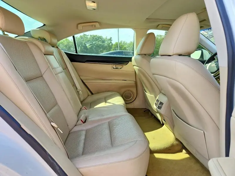 2013 LEXUS ES 350  