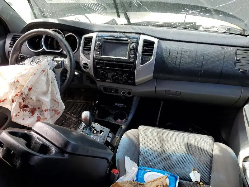 2013 TOYOTA TACOMA V6  