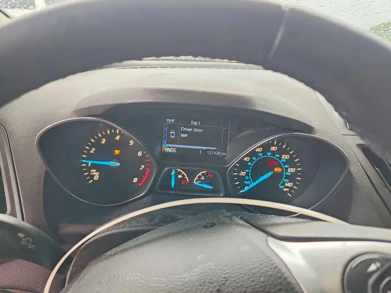 2014 FORD ESCAPE SE  