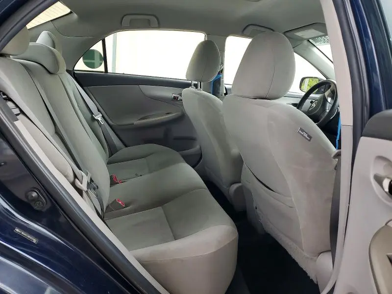 2011 TOYOTA COROLLA LE  