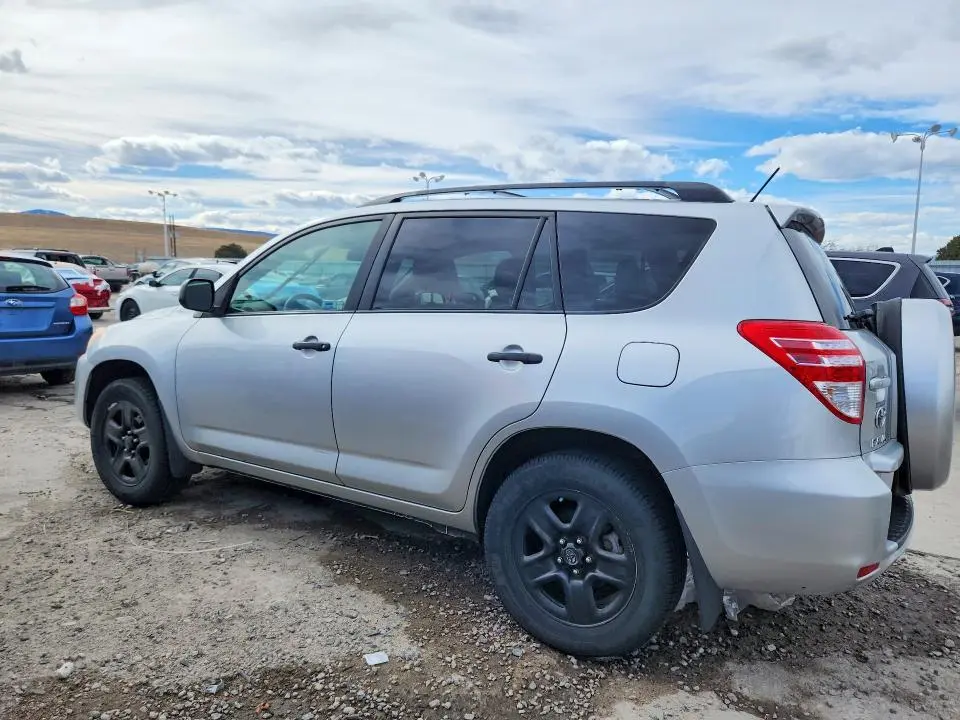 2011 TOYOTA RAV4 BASE  