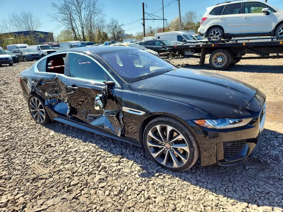 2020 JAGUAR XE R-DYNAMIC S  