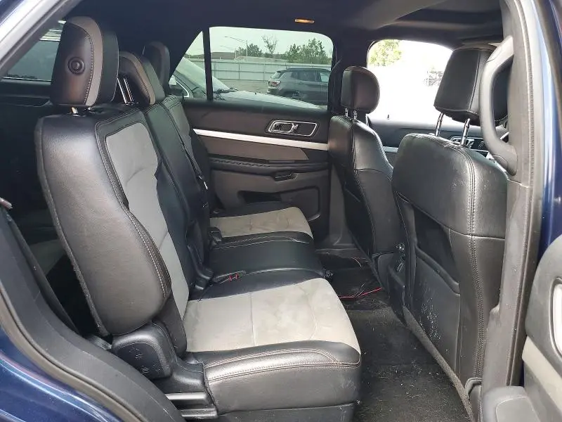 2017 FORD EXPLORER XLT  