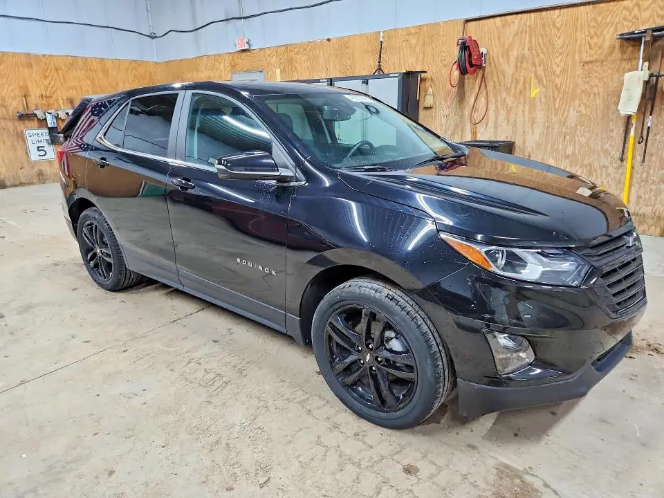 2021 CHEVROLET EQUINOX LT  
