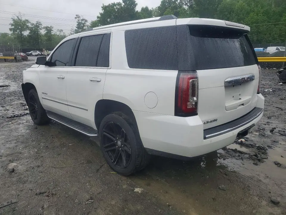 2016 GMC YUKON DENALI  