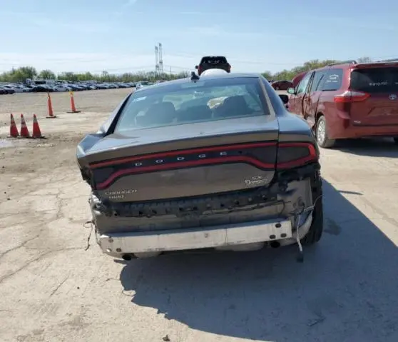 2016 DODGE CHARGER SXT