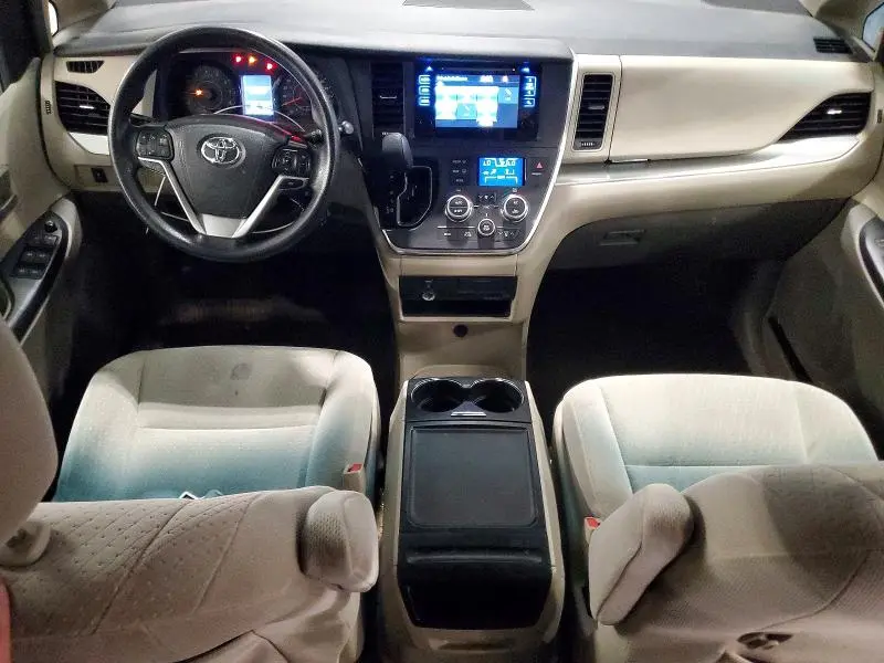 2015 TOYOTA SIENNA   