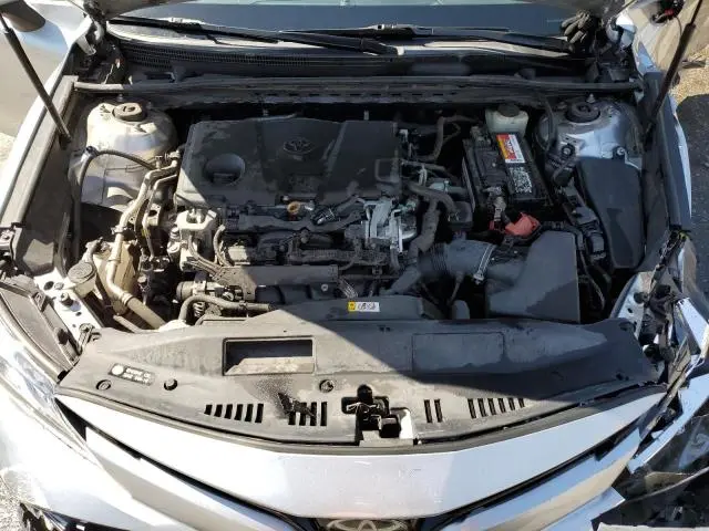 2018 TOYOTA CAMRY XLE   