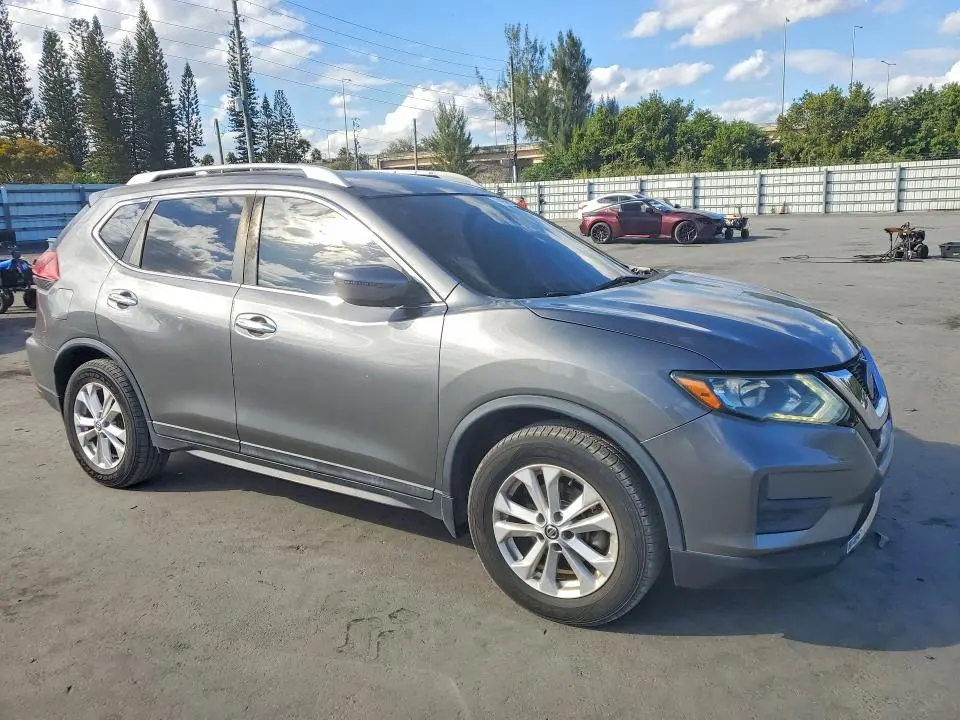 2018 NISSAN ROGUE S  
