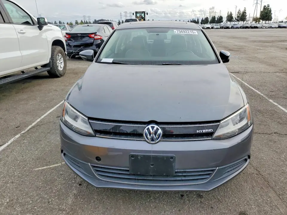 2013 VOLKSWAGEN JETTA HYBRID  