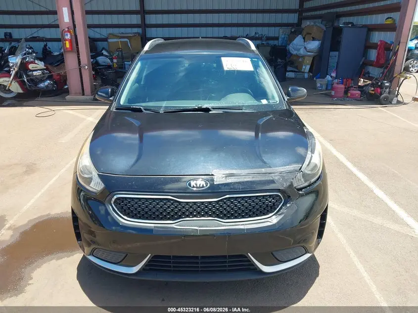 2018 KIA NIRO LX