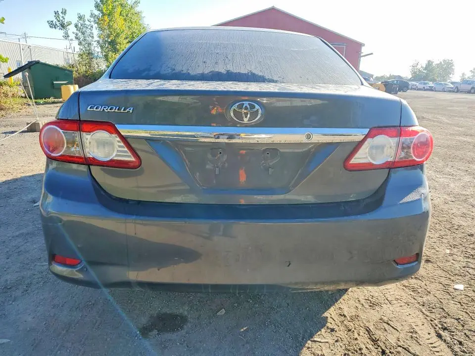 2011 TOYOTA COROLLA BASE  