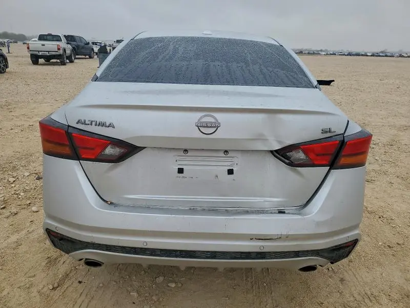 2023 NISSAN ALTIMA SL  