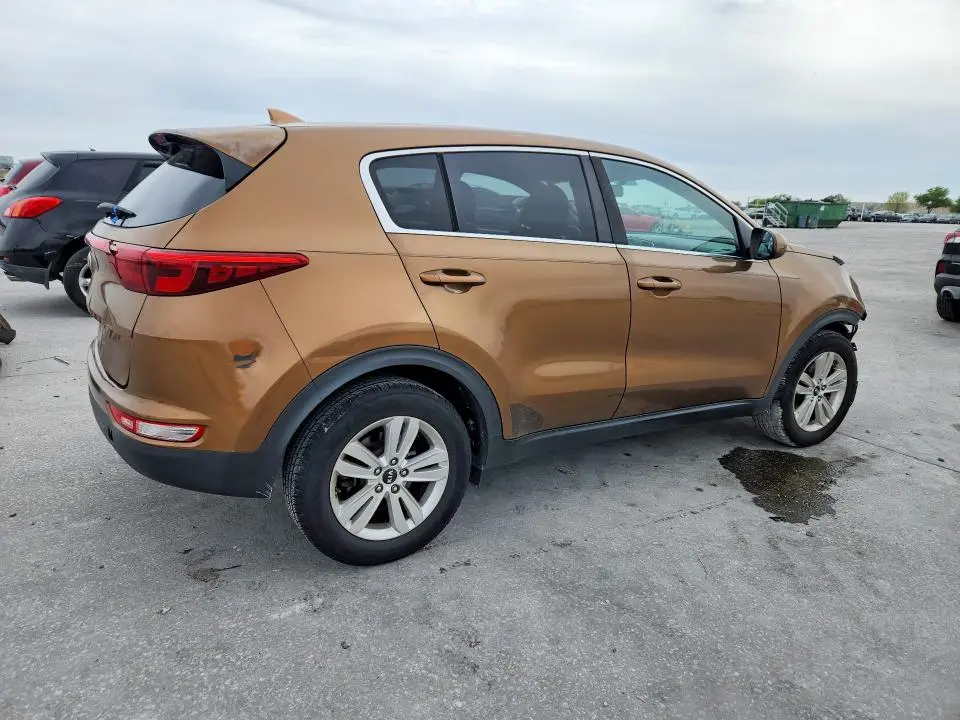 2017 KIA SPORTAGE LX  