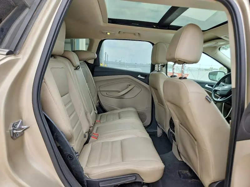 2017 FORD ESCAPE TITANIUM  
