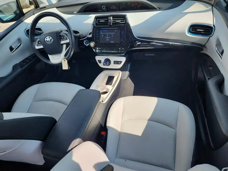 2017 TOYOTA PRIUS FOUR  