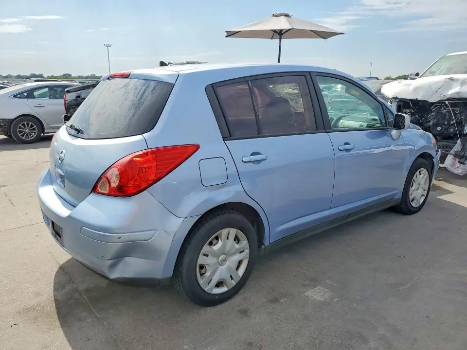 2010 NISSAN VERSA 1.8 S  