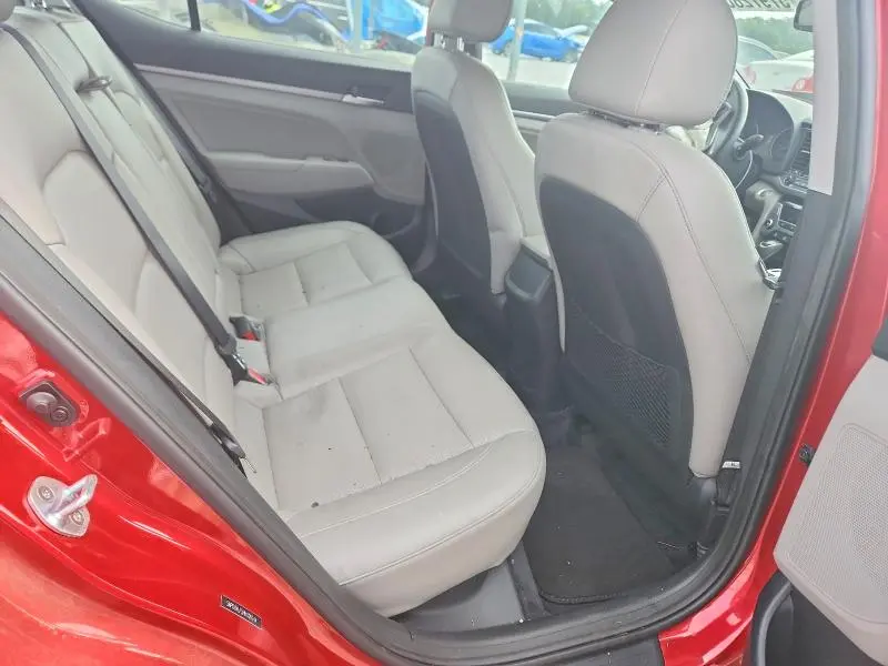 2017 HYUNDAI ELANTRA LIMITED  