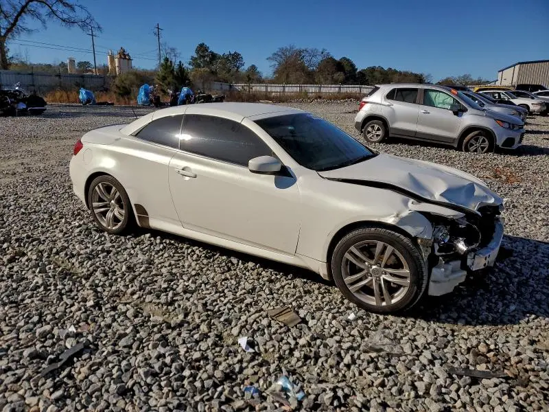 2010 INFINITI G37 BASE  