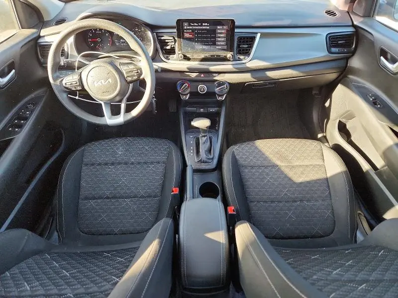 2022 KIA RIO S  
