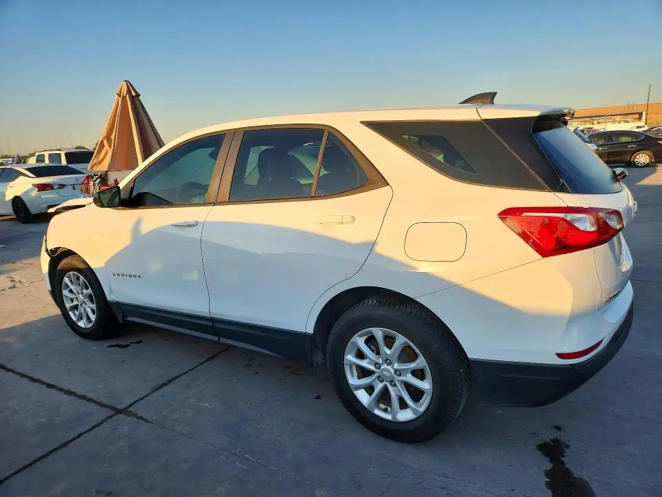 2020 CHEVROLET EQUINOX LS  