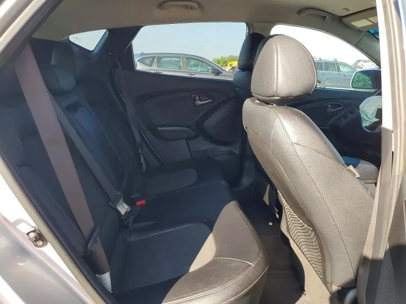 2014 HYUNDAI TUCSON SE  