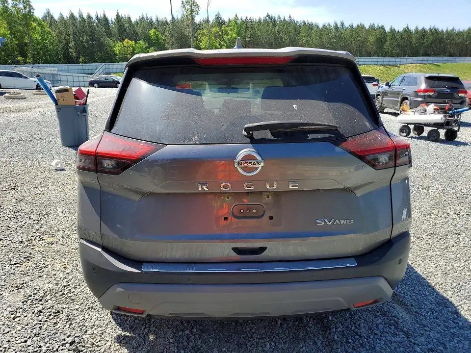 2021 NISSAN ROGUE SV  