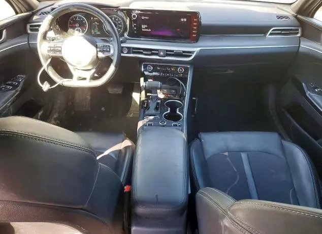 2022 KIA K5 GT LINE  