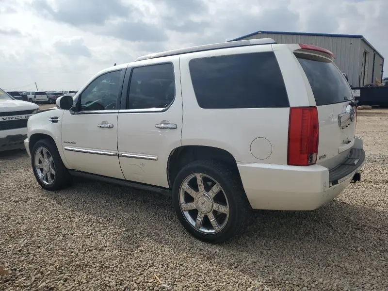 2011 CADILLAC ESCALADE PREMIUM  
