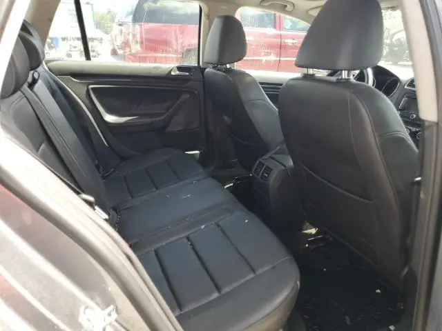 2013 VOLKSWAGEN JETTA TDI  