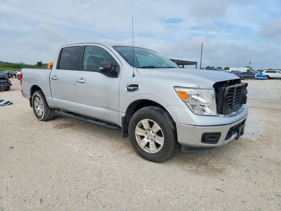 2017 NISSAN TITAN S  
