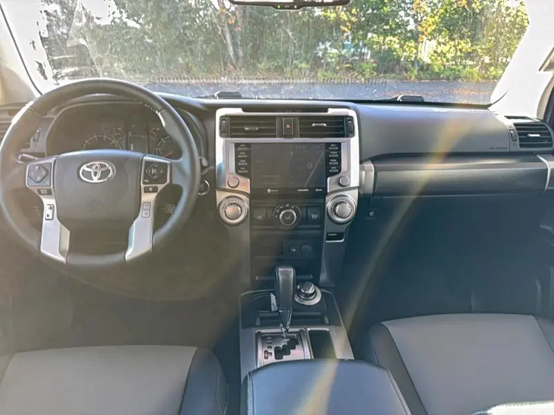 2022 TOYOTA 4RUNNER SR5/SR5 PREMIUM  