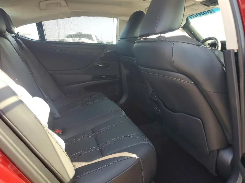 2025 LEXUS ES 350 ULTRA LUXURY  