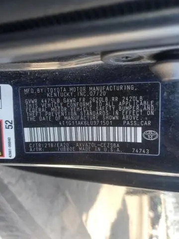 2020 TOYOTA CAMRY SE  