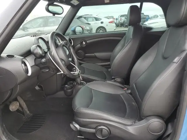 2014 MINI COOPER 