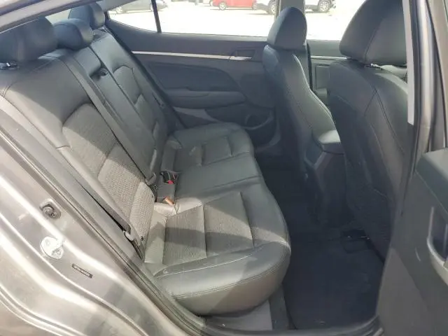 2019 HYUNDAI ELANTRA SEL  