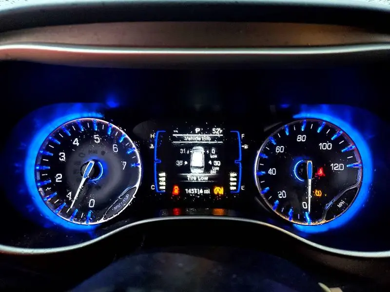 2021 CHRYSLER VOYAGER LXI  