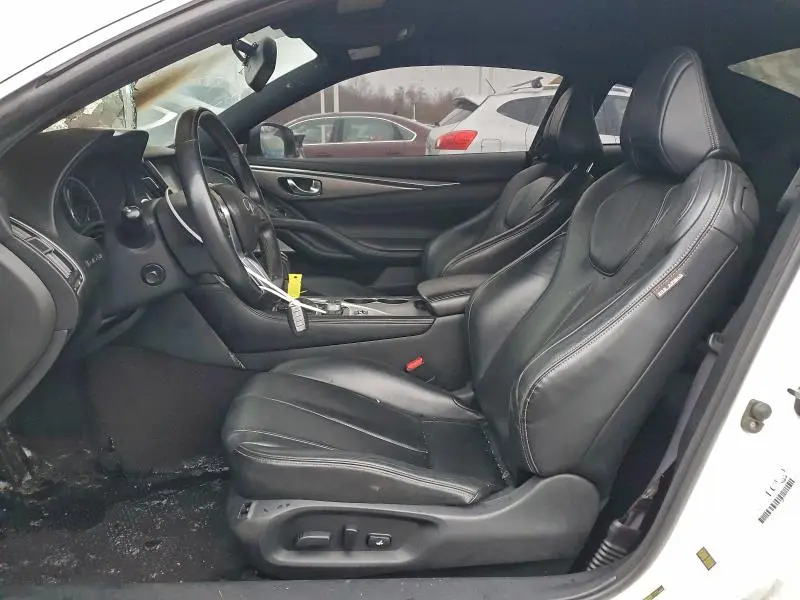 2017 INFINITI Q60 PREMIUM  