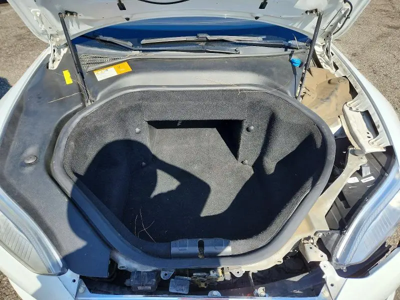 2013 TESLA MODEL S   