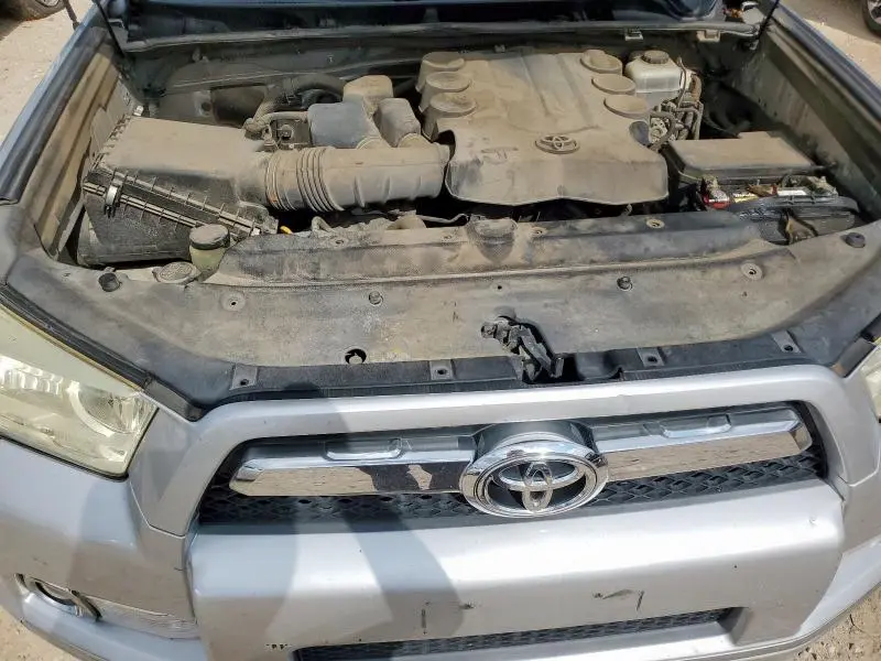 2012 TOYOTA 4RUNNER SR5  