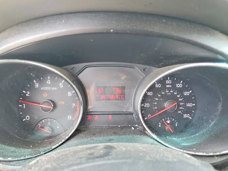 2016 KIA SEDONA LX  