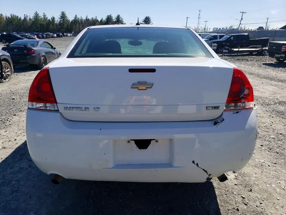 2013 CHEVROLET IMPALA LT  